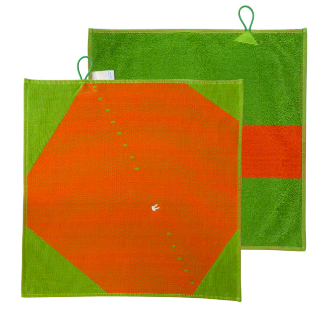Carrot Towel