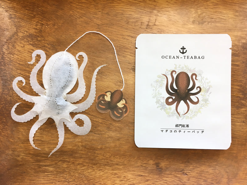 Squid (Ika) and Octopus (Tako) Kaiju Tea by Ocean Tea bag - Kraken - Cthulhu Tea